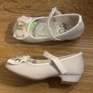 Stelle Flower Girl White Glittery Princess Crown Mary Jane Dress Shoes Size 10